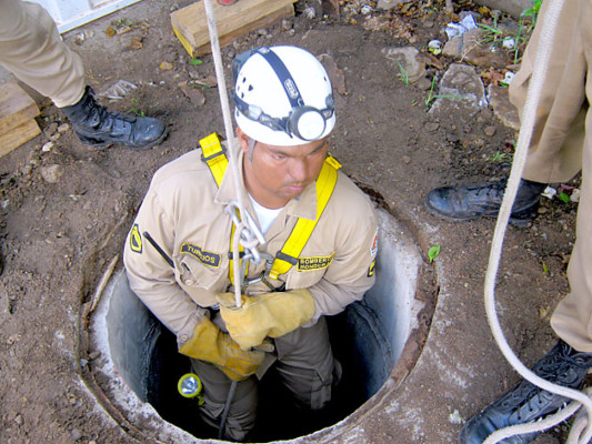 Un hijo, principal sospechoso en asesinato del presidente del Sitraunah