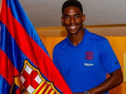 Junior Firpo es el nuevo lateral izquierdo del Barcelona hasta 2024