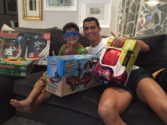 Así celebraron algunos futbolistas este Día de Reyes