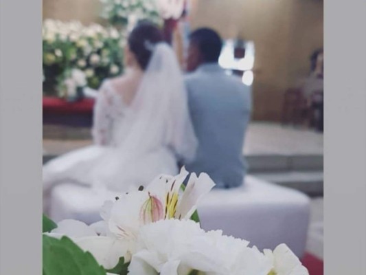 Las fotografías que dejó la boda entre Carlo Costly y Karen 'Tita' Torres