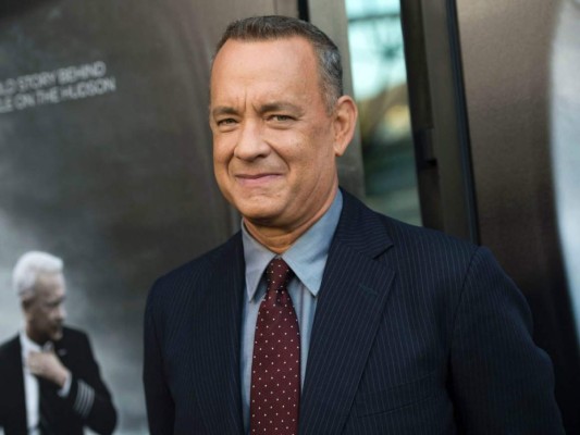 Reúnen dinero en Polonia para regalarle un Fiat 126p a Tom Hanks