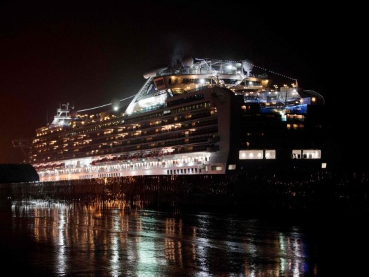 Confirman que seis hondureños están en crucero con casos de coronavirus