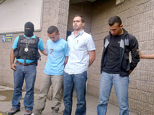 Detención judicial contra militares sospechosos de matar a un menor de 15 años