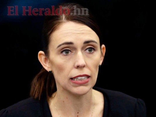 Nueva Zelanda prohíbe los fusiles de asalto mientras sigue enterrando víctimas de masacre&nbsp;&nbsp;