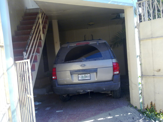 Tres meses después, Policía recupera 12 casas usurpadas por mareros en Comayagüela