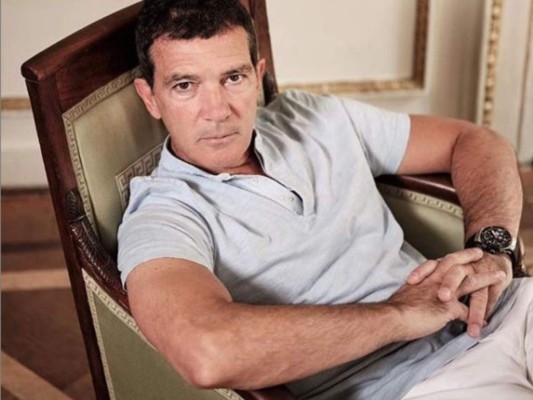 FOTOS: Famosos que mejor huelen y hasta han creado sus perfumes  