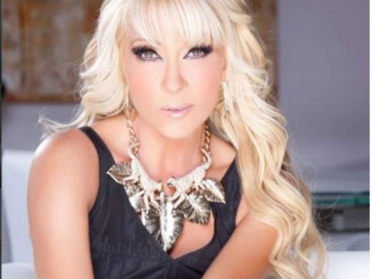 La cantante Yuri inicia preparativos para su funeral