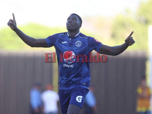 La módica cantidad de dinero por la que Javier Estupiñán traicionó a Juticalpa para fichar con Motagua