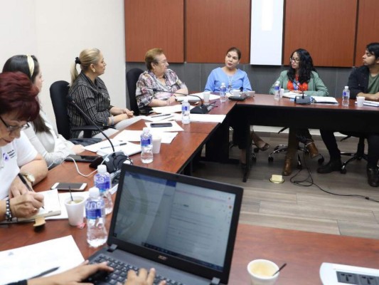 El Congreso Nacional garantiza a mujeres igualdad en las planillas
