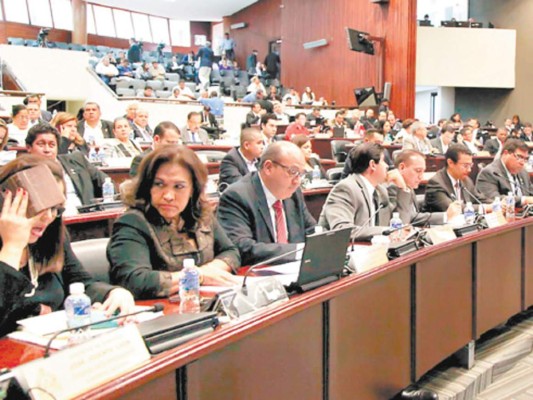 Solo faltarían tres diputados para que haya nueva CSJ