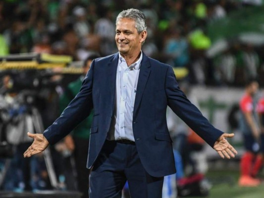 FOTOS: Invitados, iglesia, recepción y todos los detalles sobre la boda de Carlo Costly y Tita Torres