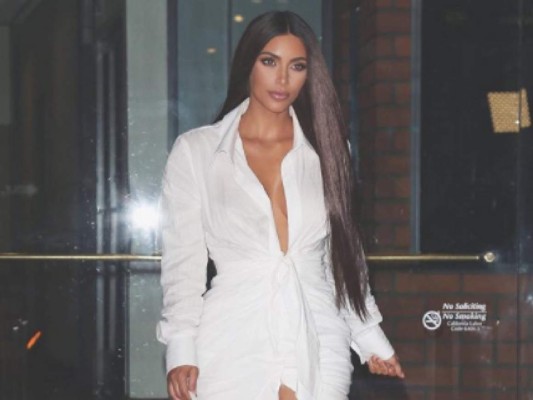 Kim Kardashian publica su primera foto familiar luego del nacimiento de su tercera hija Chicago West