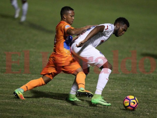 Lobos de la UPN perdió 2-0 ante Olimpia en el estadio Nacional