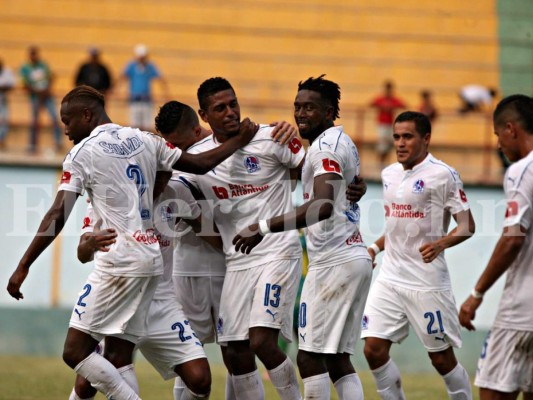 Olimpia da de baja a seis jugadores para el Apertura 2017-18