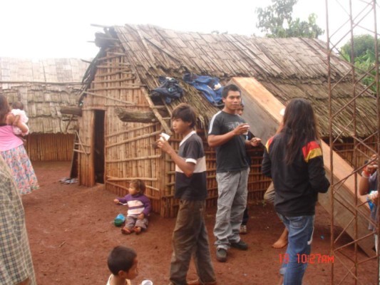 Queman viva a supuesta bruja