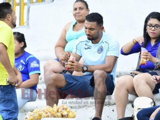 El homenaje a Chelato, Mayorquín comiendo tajaditas; el enfado de Diego y el cariñito de Vargas a Mario