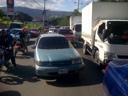 El Honduras-Ecuador paraliza Tegucigalpa