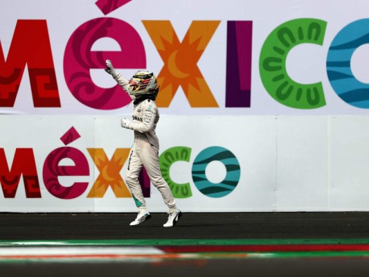 Hamilton gana el GP de México y alcanza récord de victorias de Alain Prost