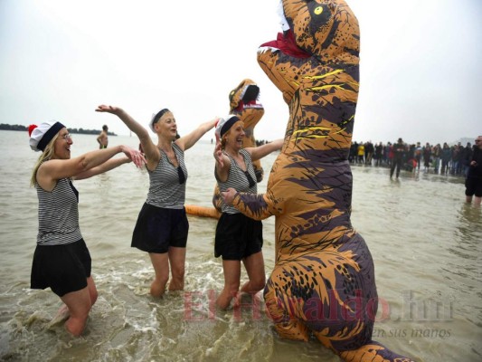 FOTOS: El mundo entró en 2020 con un estallido de júbilo
