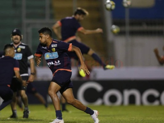 Herediano reconoció el Estadio Nacional en Tegucigalpa y está optimista de ser campeón ante Motagua