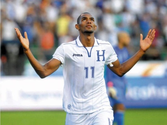 Jerry Bengtson sería convocado para los juegos ante Grecia y Bielorrusia