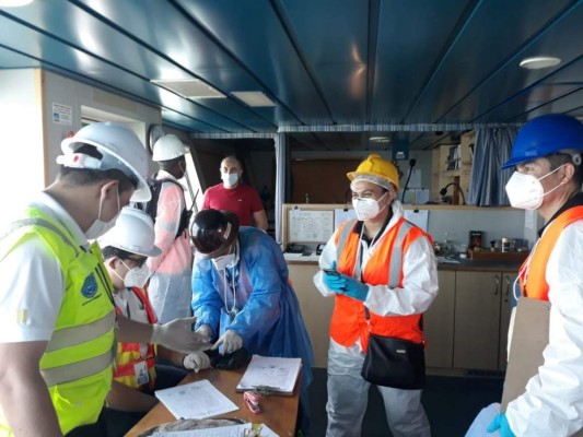 FOTOS: Así fue la llegada de los otros dos hospitales móviles a Honduras