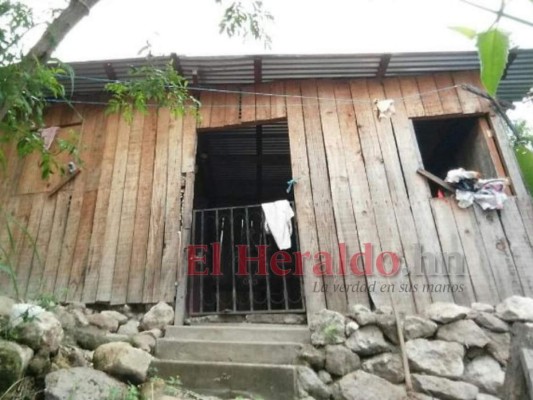 Sin hogar, sin empleo y sin ayuda: una familia que sufre la crisis de Eta y Iota (FOTOS)