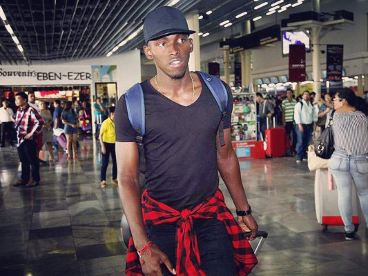 Alberth Elis, feliz de pasar sus vacaciones en Honduras