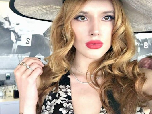 Bella Thorne enciende las redes con foto sin ropa