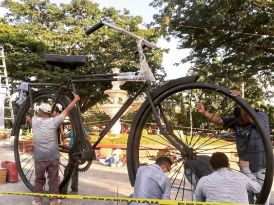 El Progreso, Yoro alberga la bicicleta más grande de Honduras &nbsp;&nbsp;
