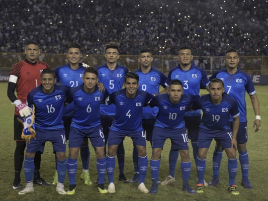 El Salvador sorprende a Perú al vencerlo 2-0 en amistoso en EEUU