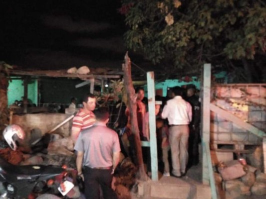 Dentro de su casa matan a hombre en la aldea Nueva Suyapa, en la capital de Honduras