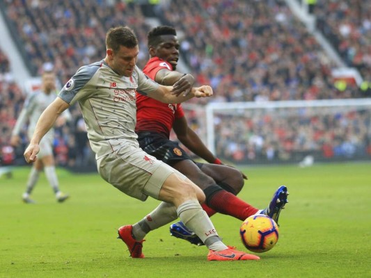 Liverpool empata ante Man U y recupera el 1er puesto&nbsp;