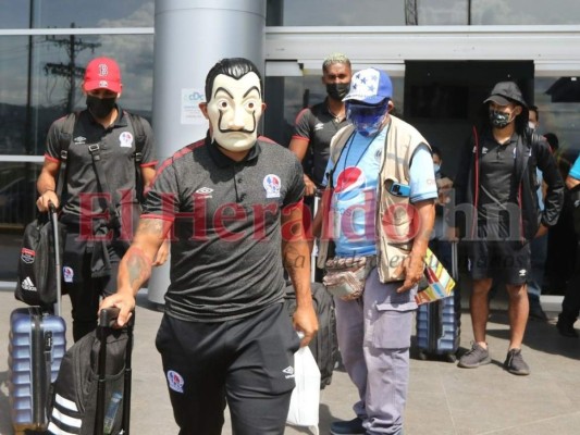 'La Casa de Papel' y el hermetismo: así se vivió el regreso de Olimpia tras escándalo en Surinam  