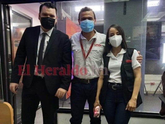 Así se vive el proceso electoral primario en las salas de redacción multimedia de Grupo Opsa (FOTOS)