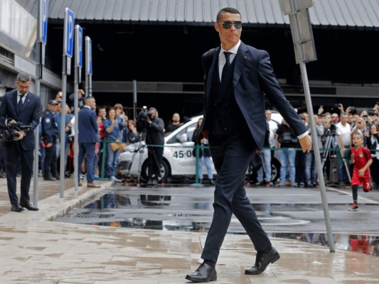 Locura en Rusia por arribo de Cristiano Ronaldo y la selección de Portugal
