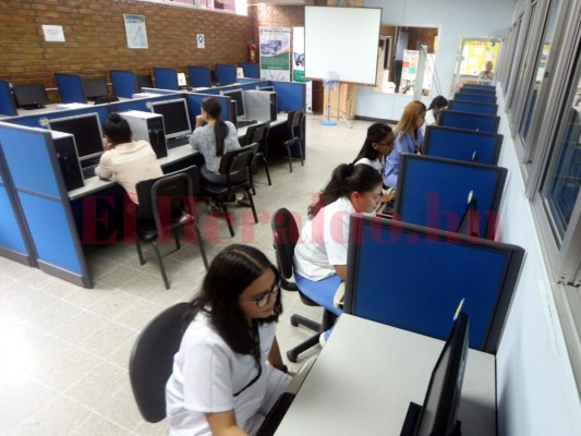 Reformarán las carreras del área de la salud en la UNAH