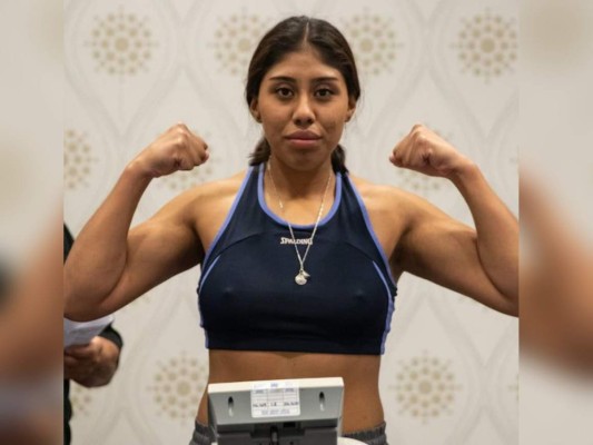 Boxeadora mexicana fallece en Canadá tras haber sido noqueada en una pelea