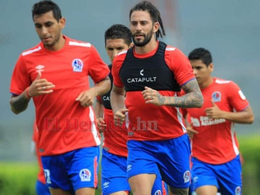 FOTOS: Así transcurrió el entrenamiento de Olimpia previo al duelo ante Herediano de Costa Rica