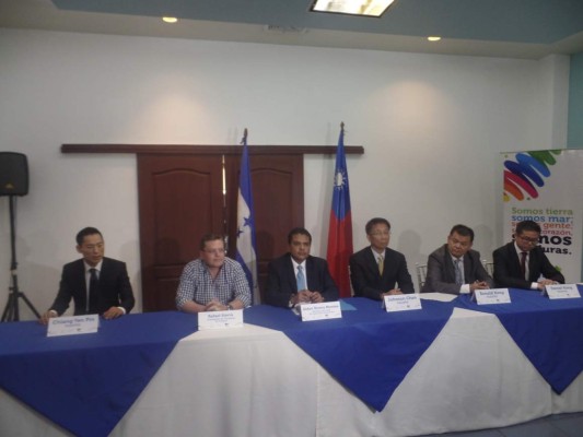 Taiwán interesado en camarón hondureño
