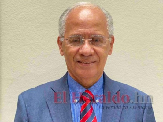'No vacunados vulneran derechos de quienes se han protegido del covid-19': presidente del CCNI