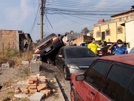 Destrucción y caos: fotos de la aparatosa colisión en la Cerro Grande