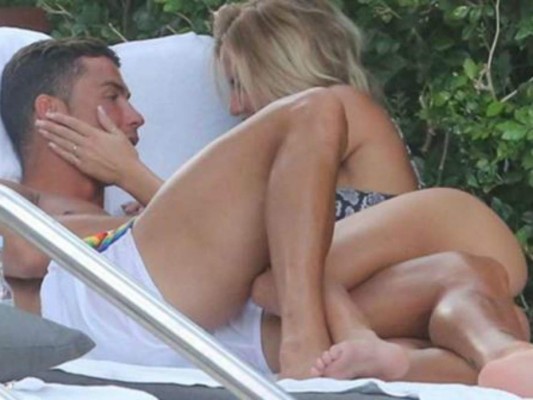Publican románticas fotos de Cristiano Ronaldo y su nueva conquista