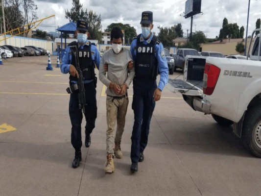 Cae tercer implicado en el crimen de dos hermanos en Los Pinos