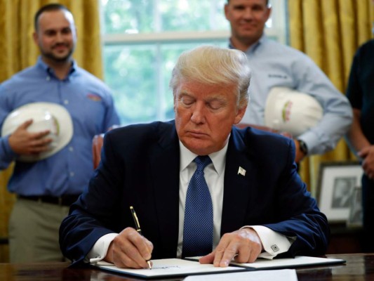 Donald Trump reitera que no levantará sanciones a Cuba sin restauración de 'libertades'