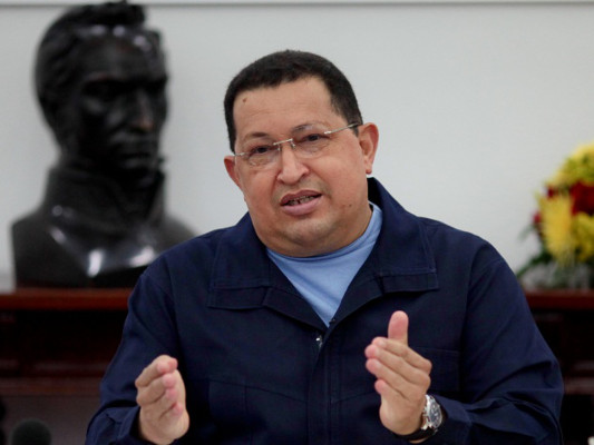 Hugo Chávez regresa a Venezuela