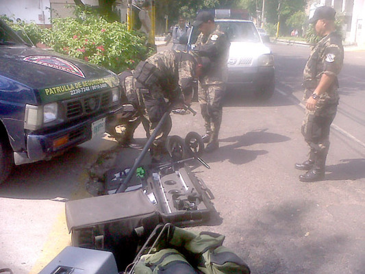 Encuentran granada de alto poder explosivo en calle de la capital de Honduras