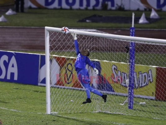 No se vio en TV del Honduras vs. Costa Rica: Frustración de Coito, tapadón de Keylor y peleas en el campo