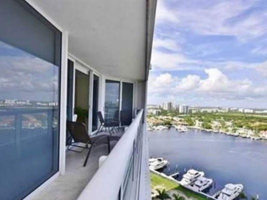 EEUU quita sanciones a dos esposas de magnates venezolanos&nbsp;