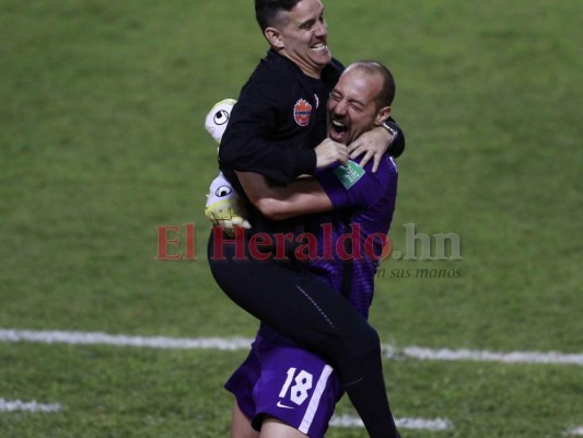 Bellas mujeres, estadio vacío y la pelea de Quioto: Lo que no viste del Honduras-Canadá